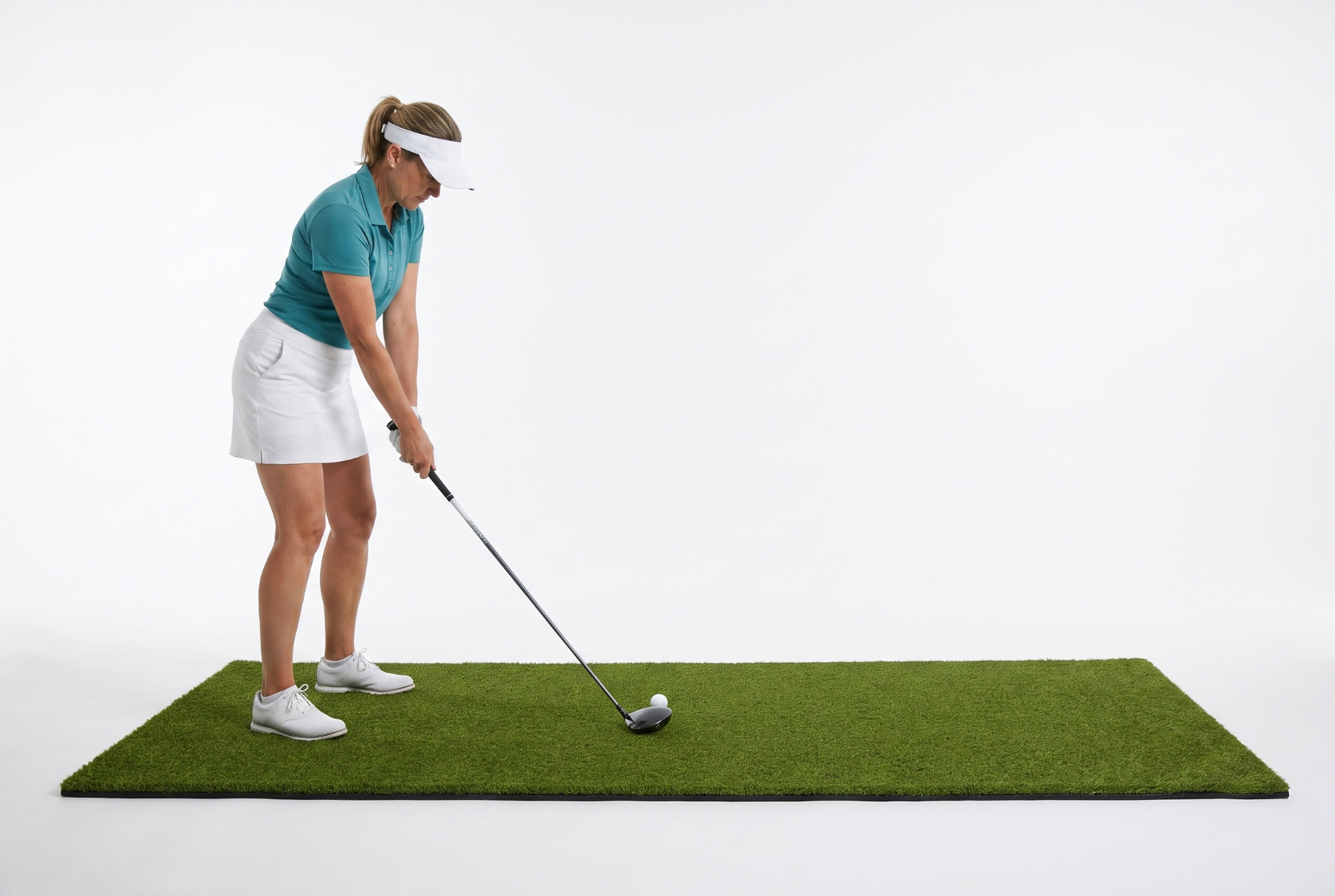 True Turf Range Mat 4' × 7.5' — In play